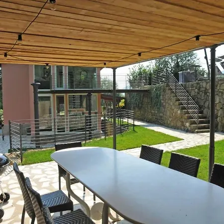 Modern With Lush Surroundings Villa Beverino